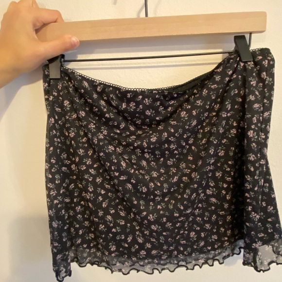 Floral Black Skirt - Picture 2 of 3